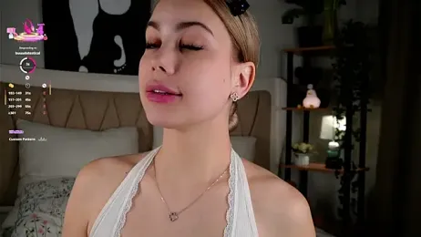 LillianLester stripchat stream image