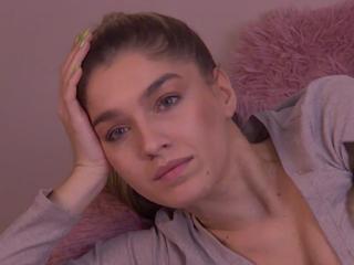 Ova Parlow flirt4free stream image