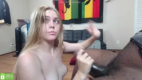 StudioWahines stripchat stream image