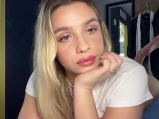 Maci Reynolds flirt4free stream image