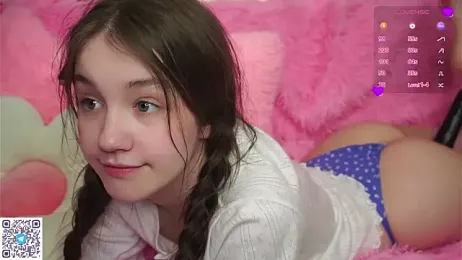 AmiLewis stripchat stream image