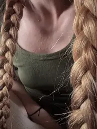 GoldenFlameGoddess stripchat stream image