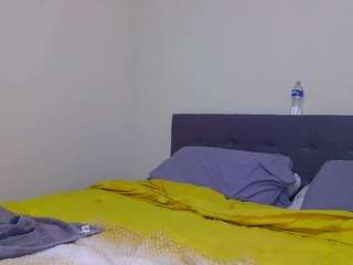 tighttinymilf camsoda stream image