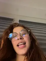 crystal_bunny7 stripchat stream image