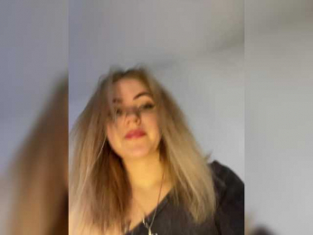 cuteflores bongacams stream image