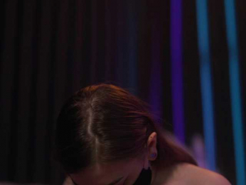 arimass bongacams stream image