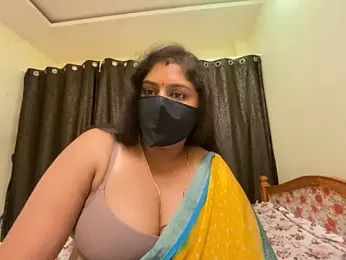 LouleyRanii stripchat stream image