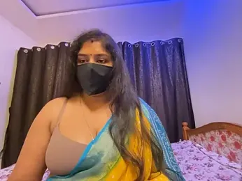 LouleyRanii stripchat stream image