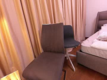 ehotlovea chaturbate stream image