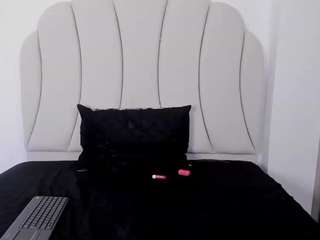 kaity-layne camsoda stream image