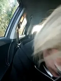 Timide_girl2 stripchat stream image