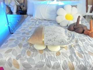 luisabaker camsoda stream image