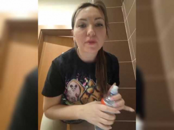 DIVORA bongacams stream image