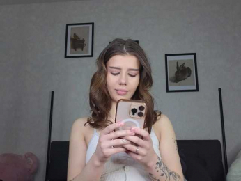 dolly-ll bongacams stream image