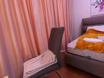 ehotlovea chaturbate stream image