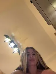 IsabellaEtthan stripchat stream image