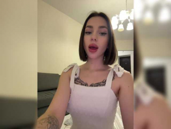 BabyDarii bongacams stream image