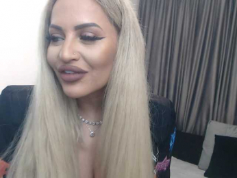 lovelyblondyx bongacams stream image