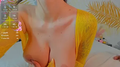 PinkyisHere stripchat stream image