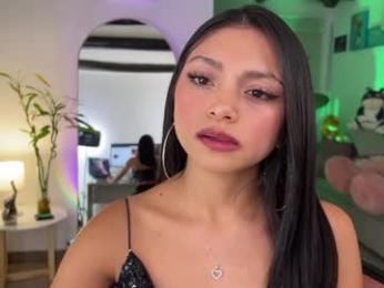 sweet_littleee chaturbate stream image, 26.03.2025 22:20