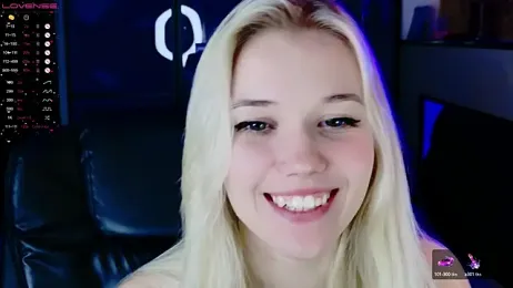 ShhhO_O stripchat stream image