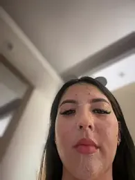 Sofia_Collins- stripchat stream image