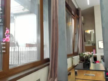 sassyt33n chaturbate stream image