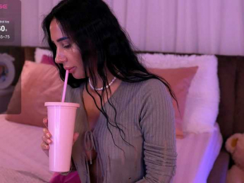 AnnaRhodes bongacams stream image