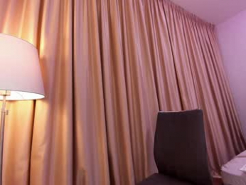 ehotlovea chaturbate stream image