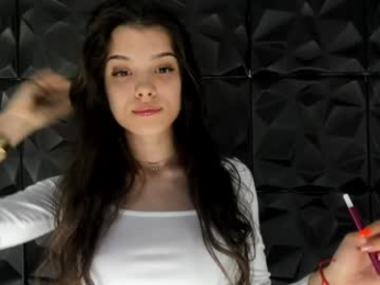 babyaylin chaturbate stream image