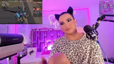 KylieVictoria stripchat stream image