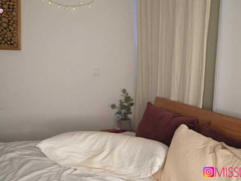 AlexiaFoxMd bongacams stream image