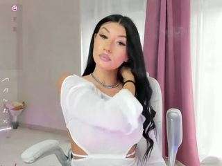 diamondt33n camsoda stream image