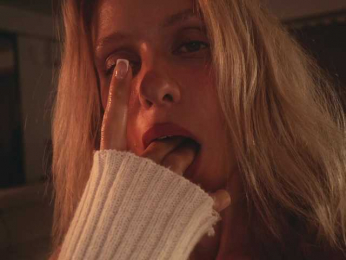 HeyBanana bongacams stream image