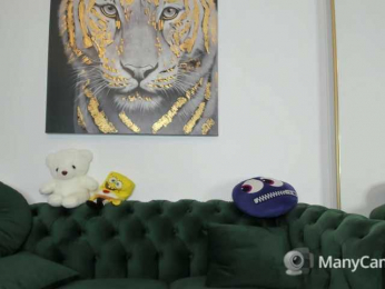 AnnaKarin bongacams stream image