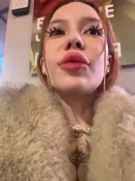 babydolll stripchat stream image