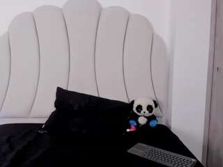 kaity-layne camsoda stream image