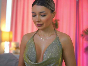 ArtTeasee bongacams stream image