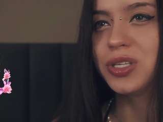 leilagladish camsoda stream image