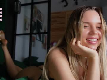 corni__ chaturbate stream image