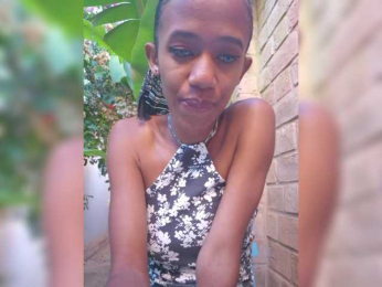 MoanaFrenchy bongacams stream image