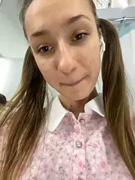 Lia__Love stripchat stream image