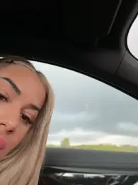 KirstieVegas stripchat stream image