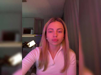 Nataliecroys bongacams stream image