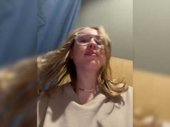 LiiBaby bongacams stream image