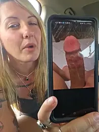 SheIsSomething stripchat stream image