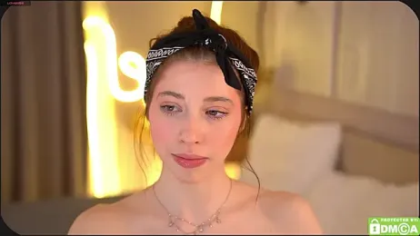 HappyVivy stripchat stream image