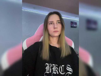 Unearthly bongacams stream image