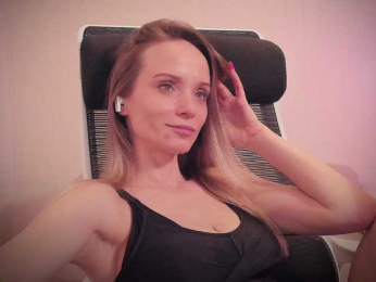 Louise_Dance bongacams stream image