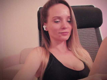Louise_Dance bongacams stream image